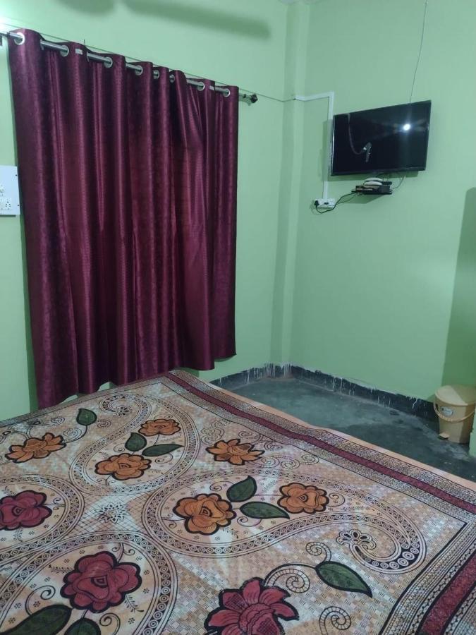 Oyo 83936 Chaudhary Guest House Bulandshahr Exterior photo