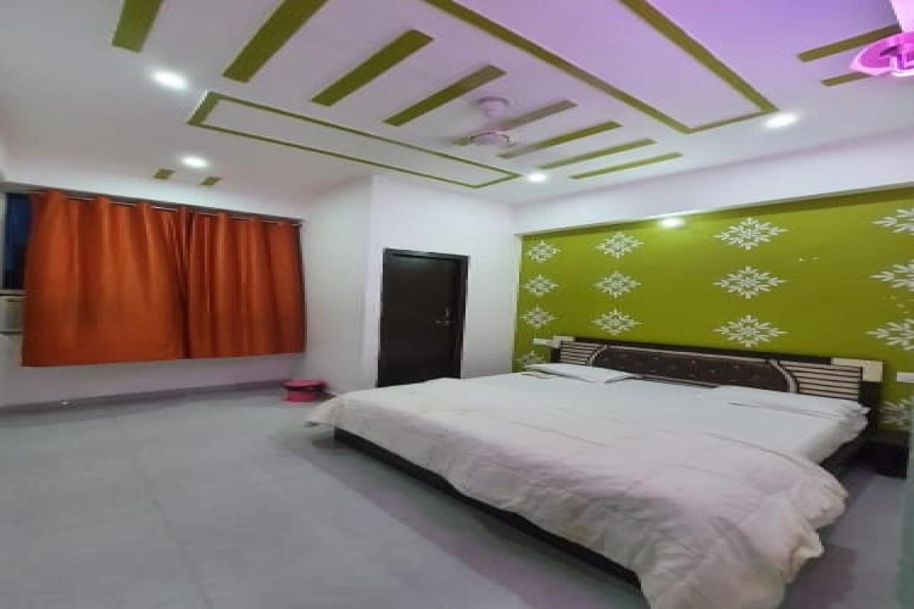 Oyo 83936 Chaudhary Guest House Bulandshahr Exterior photo